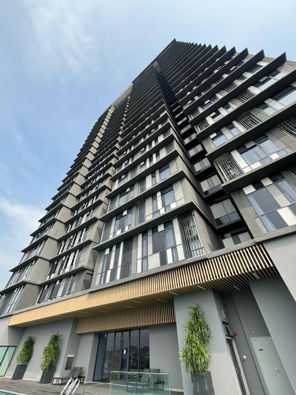 אפרטהוטל קואלה לומפור Societe By Bamboo Hospitality מראה חיצוני תמונה