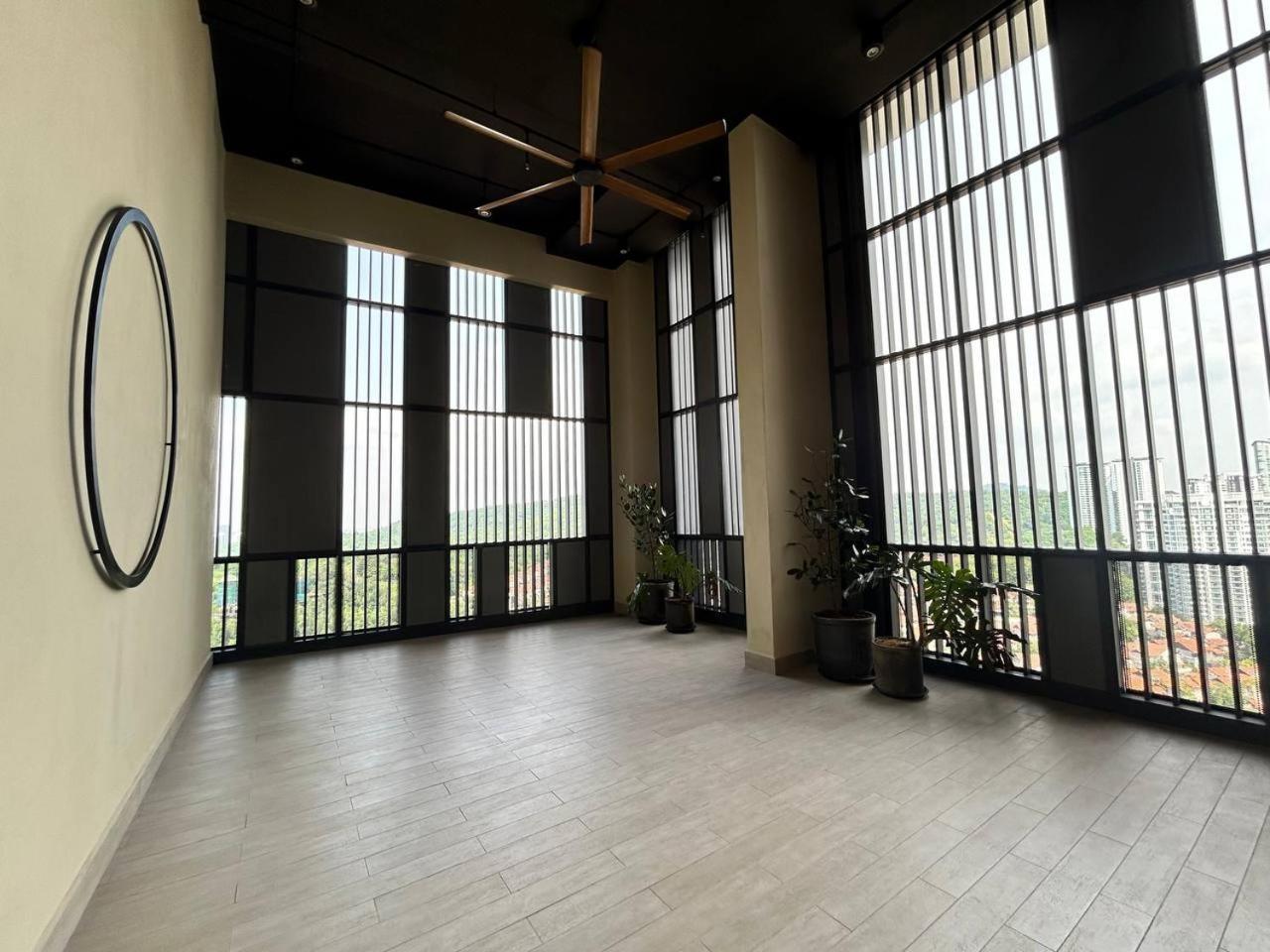 אפרטהוטל קואלה לומפור Societe By Bamboo Hospitality מראה חיצוני תמונה